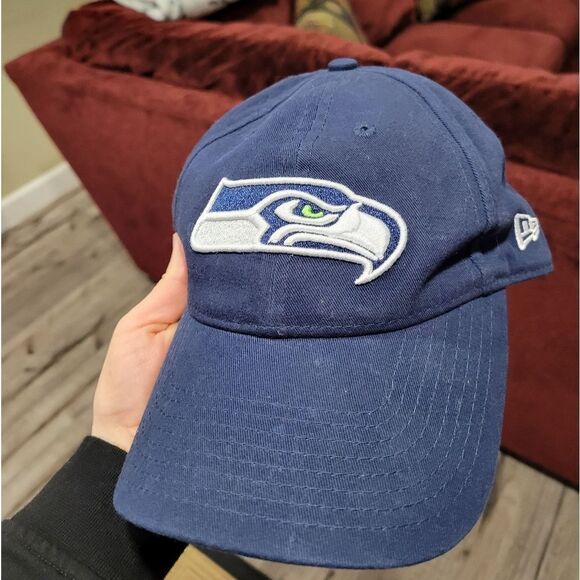 New Era Accessories - New era 9twenty seahawks adjustable cap